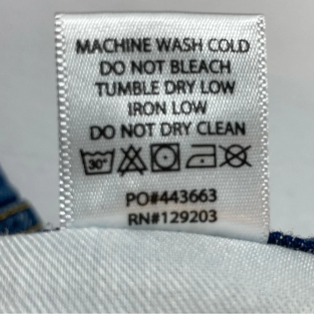 NWT FASHION NOVA Women’s Plus Size 18 Distressed High Rise Jeans Medium Wash - Picture 9 of 16